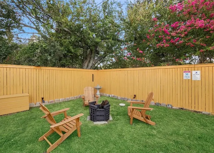 Holiday 4Br 2Ba Home With Pool, Hot Tub, Fire Pit