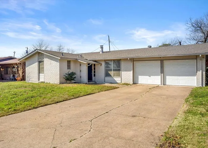 4Bd Cozy Escape Bbq & Private Hot Tub